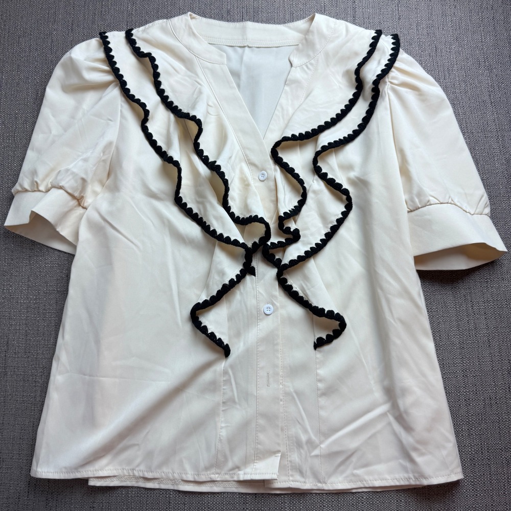 SHEIN Women XL Cream Ruffle V-Neck Blouse Black Crochet Trim Puff Short Sleeve